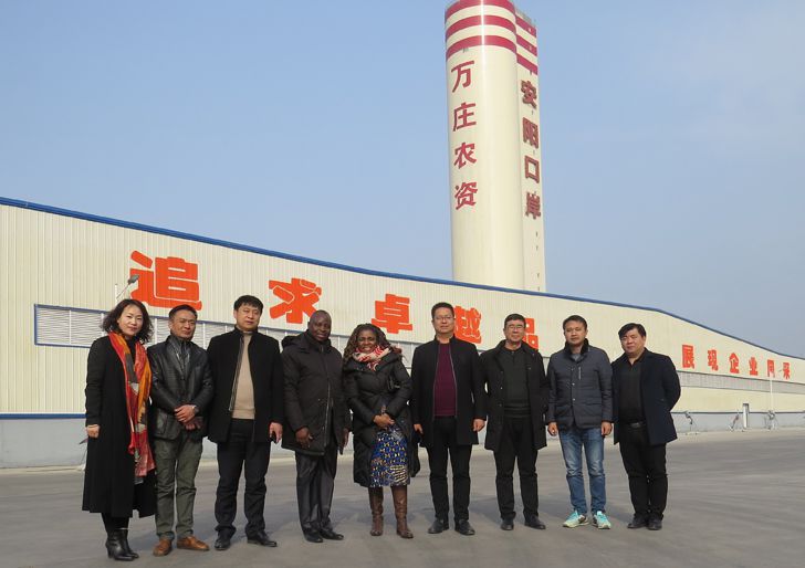 栽下梧桐樹，引得鳳凰來 ——多哥共和國農(nóng)業(yè)部官員一行考察萬莊新肥
